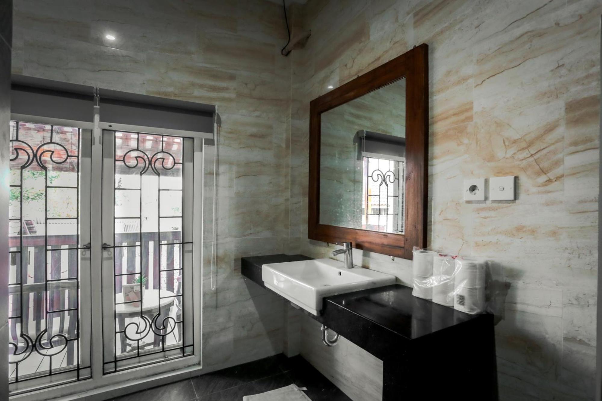 Inez Homestay Jogjacarta Exterior foto