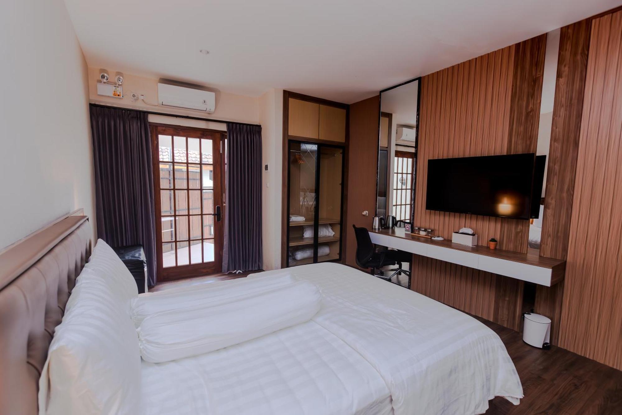 Inez Homestay Jogjacarta Exterior foto